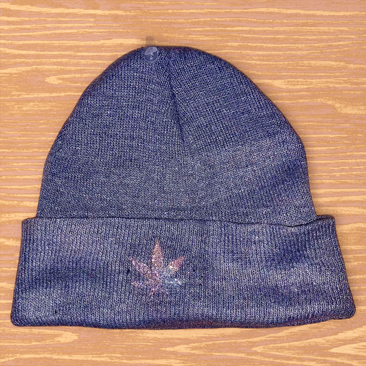 GRAY FLEECE LINED KNIT BEANIE WITH MARIJUANA LEAF