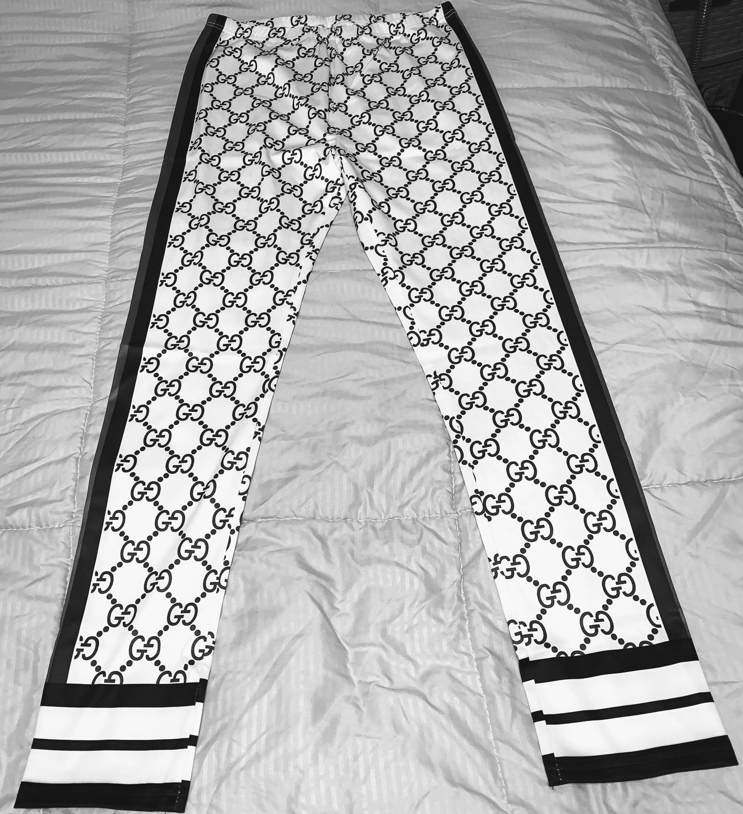 Women's White Casual Sports Suit  2-Piece Set